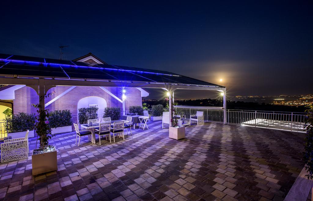 Holiday Residence Belohorizonte Macerata Exteriér fotografie